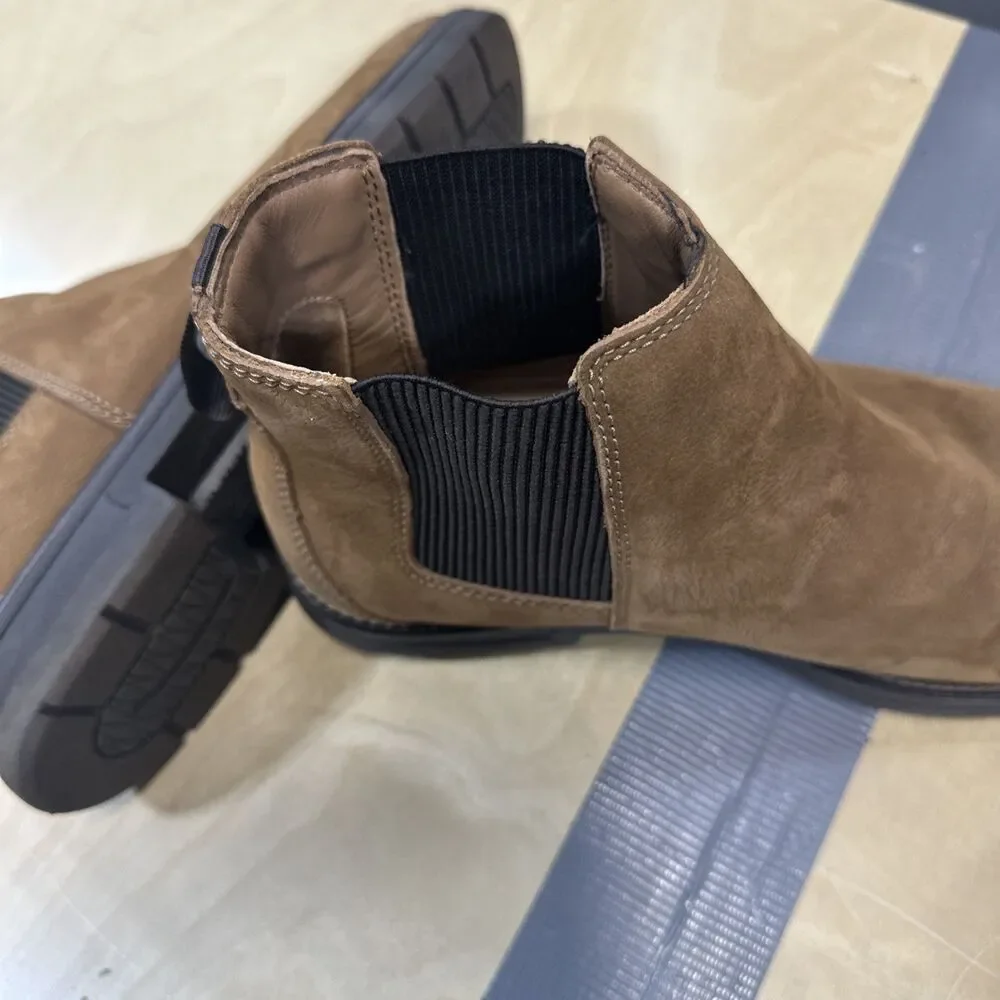 Men's Clarks Unstructured Ankle Slip On Boot Brown Nubuck Wide 12m